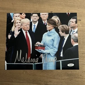 Melania Trump First Lady Autographed Signed 8x10 Matte Photo w/COA Holo - Picture 1 of 5