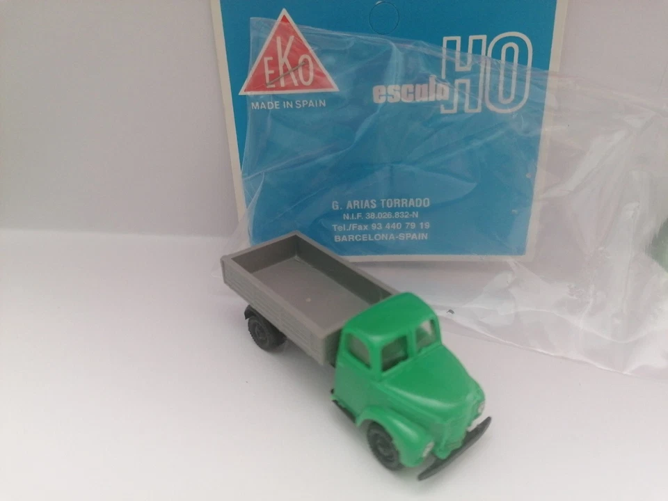 EKO 2119 Ebro camion cabina verde cassone grigio scala H0 - Immagine 1 di 1