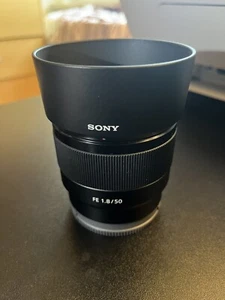 Sony FE 50mm f/1.8 E-Mount Lens - Excellent Condition, Fast Shipping - Bild 1 von 4