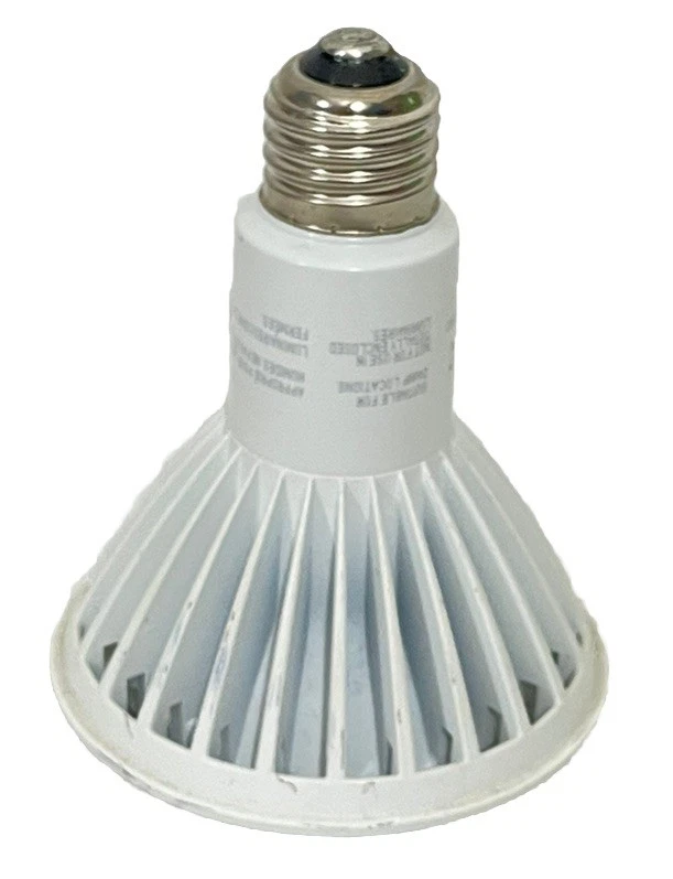 FIET Electric Flood Light Bulb 15W Narrow Floor LED Low Glare Par30/Ledge 5 - Image 1 of 4