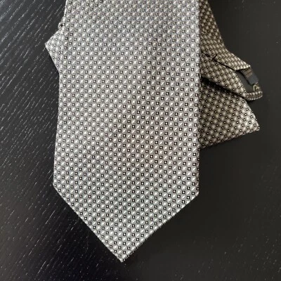 Corbata de cuello Valerio Garati vintage de seda para hombre - patrón geométrico negro y dorado Foto 1 de 4