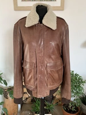 Casaco bombardeiro aviador couro marrom Danier falso shearling colarinho removível - Imagem 1 de 4