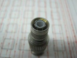 1pcs RADIALL R192432 BNC FEMALE 1.6 - 5.6 MALE ADAPTER - Imagen 1 de 4