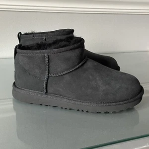 Ugg Ultra Mini Black Suede Boots Classic US4 EU36 - Picture 1 of 9