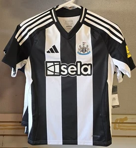 New Newcastle United FC 24/25 Home Jersey Youth Size 11-12Y (M) - Picture 1 of 11