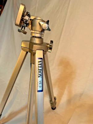 Vintage Velbon VE-3 Tripod, Approx. 20-60 inches, Fast Clip Adjust, Great Cond. - Image 1 of 4