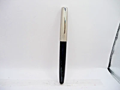 Parker Vintage Black Frontier  Fountain Pen with black medium nib -new old stock - Image 1 of 4