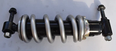 2021 - 2023 YAMAHA YZF R3 REAR SHOCK ABSORBER SILVER SPRING BACK SUSPENSION - Image 1 of 2