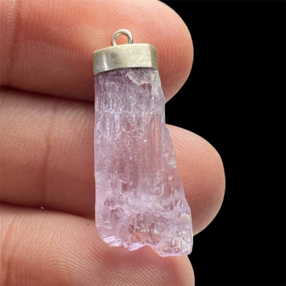 Colgante de joyería de plata de ley 925 hecho a mano con piedras preciosas de kuncita rosa-forma natural Foto 1 de 3