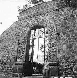 PATZCUARO c. 1960 - Eglise St Jean Baptiste Mexique - 3 Négatifs 6x6 - MEX 10 - Picture 1 of 3