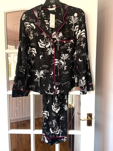 GORGEOUS BNWT M&S BLACK FLORAL PRINT COLLARED PYJAMA SET 12 - Picture 1 of 4