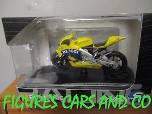MOTO GP 1/18 HONDA RC 211 V 2003 MAX BIAGGI SOLIDO NEUF BOITE - Imagen 1 de 2