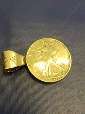 1937-P Walking Liberty Half Great Deal From The Executive Coin Company. - Image 1 of 4