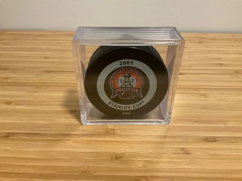 2001 Stanley Cup Final Game Puck Colorado defeated New Jersey in 7 games Cover