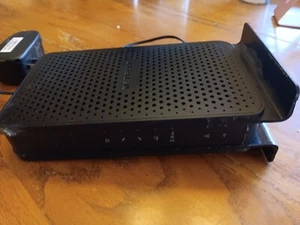 Netgear72 C3000 DOCSIS 3.0 Wireless Ethernet WiFi Cable Modem Router - Picture 1 of 3