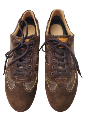 LOUIS VUITTON Zapatillas Hombre Marrón Monograma Lona Y Gamuza Talla LV 8 US 9 Foto 1 de 4