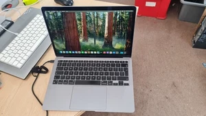APPLE - MacBook Air 13.3" (2020) - M1, 256 GB SSD, Space Grey, 8GB, 92% battery - Picture 1 of 13