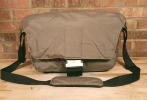 Manfrotto Stile Unica VII Camera Messenger Laptop Bag DSLR Lens MB SM390-7BC - Picture 1 of 12