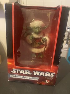 Kurt S Adler Star Wars Hand Crafted Fabriche Santa Yoda Figurine - Christmas - Picture 1 of 5