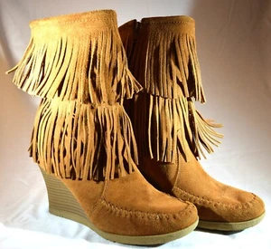 Minnetonka Marke Damen Wildleder Leder Dbl Fransen Stiefel künstliche Sohlen Größe 6 - Bild 1 von 15
