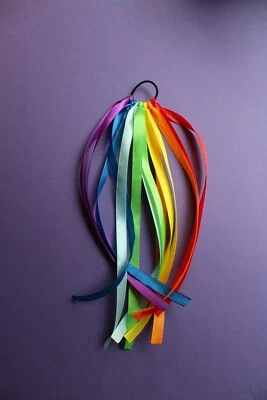 Lenkerfransen für der Kinderfahrrad / Laufrad, Quasten, Regenbogen, Woom - Bild 1 von 4