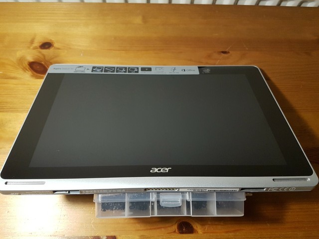 Ordinateur portable / tablette ACER Aspire Switch 10 SW5-011 32Go