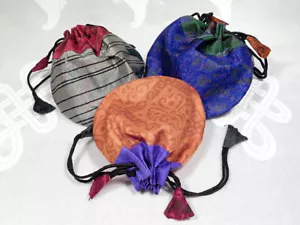 3 Schmuck Beutel - 100% Seide - Geschenkverpackung - Seidenbeutel Gr. M - NEPAL - Bild 1 von 3