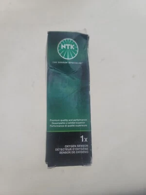 Sensor de oxígeno NGK NTK calidad OE stock # 21546 Foto 1 de 3