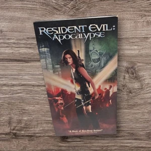 RESIDENT EVIL APOCALYPSE Mila Jovovich VHS RARE - TESTED! - Picture 1 of 2