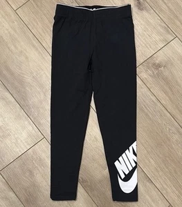 NWT Nike Girls Black Straight Leg Leggings Youth 6X - Picture 1 of 5