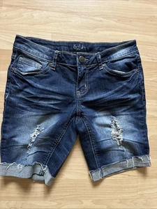 EARL Size 5 Juniors Jeans Shorts Bermuda Rolled Up Distressed - Picture 1 of 8