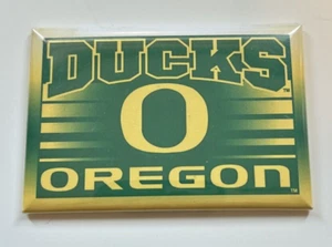 University of Oregon - U of O - DUCKS - Green & Yellow Refrigerator Magnet - Picture 1 of 4