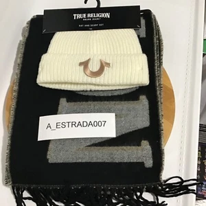NWT TRUE RELIGION 2 PIECE GIFT SET SCARF AND HAT KNIT HORSESHOE LOGO WHITE/BLACK - Picture 1 of 7