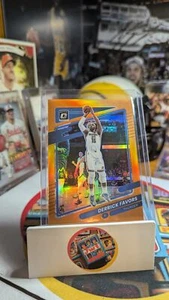 2021-22 Donruss Optic #33 Derrick Favors Orange #/199 - Picture 1 of 1