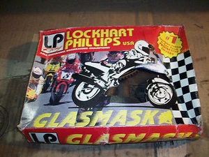 1998-99 YAMAHA R1 YZF1000 R1 HALF TANK COVER LOCKHART PHILLIPS  - Picture 1 of 6