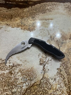 Spyderco Civilian C12 Full Serrated G2 Stainless Steel Siki-City Very Rare Knife - Image 1 of 4