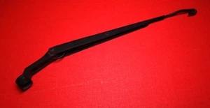 1990 - 2002 TOYOTA 4RUNNER RIGHT PASS. FRONT WINDSHIELD WIPER ARM # 5521 USED - Picture 1 of 9