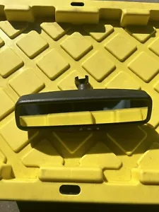 2009 2010 Saturn Outlook Rear View Rear View Mirror Backup W/ Camera & Onstar - Picture 1 of 5