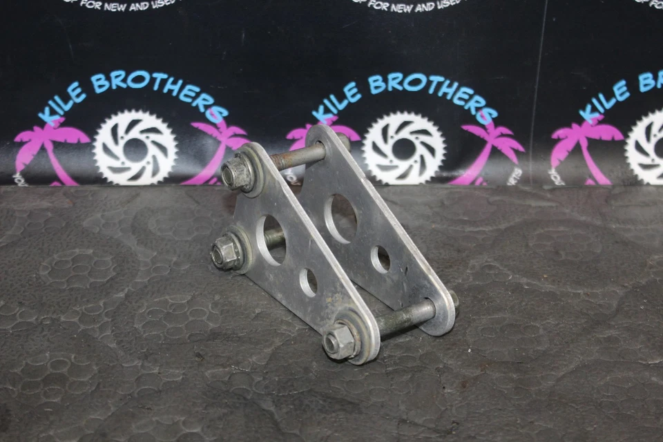 Yamaha 96-01 YZ125 2001 OEM motor montaje soportes de retención colgadores 4ss-21425-0 Foto 1 de 4