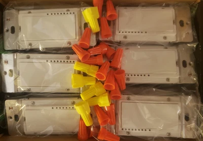 INSTEON Lot of 6 - 2477D Dimmers (White) With Quick Guide O/B SCE60-A12 - Image 1 of 4