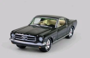1965 FORD MUSTANG 2+2 FASTBACK Diorama Collectible DieCast Model Car 1:64 LOOSE - Picture 1 of 8