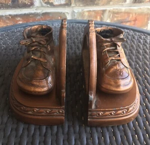 VINTAGE BRONZED PAIR of BABY BOOTIES SHOES BOOKENDS 1940s Mid-Century - Picture 1 of 10