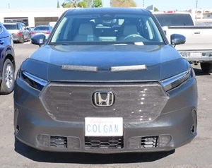 Colgan Front End Mask Bra 2pc. Fits Honda CRV EX & EX-L 2023-2024 w/License Pl. - Picture 1 of 1