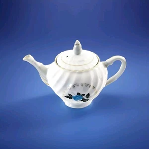 Porzellan Teekanne weiß blau Goldrand Made in Japan, Vintage - Bild 1 von 3