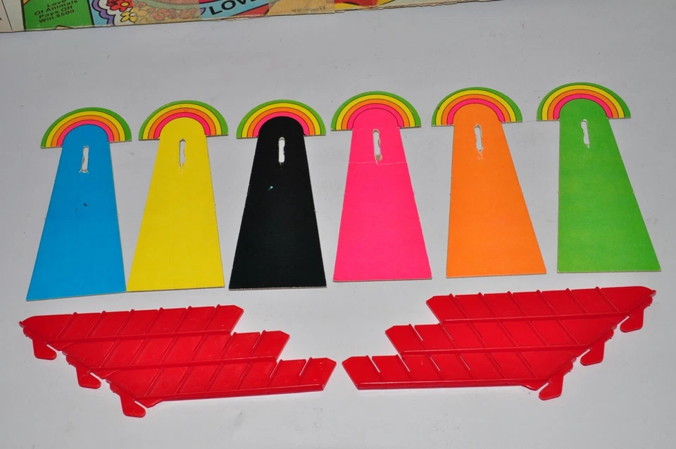 6 радужных подставок для игры счастья — Milton Bradley MB 1972 - Изображение 1 из 3