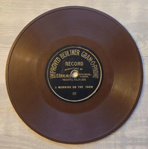 1897 Berliner Gram-O-Phone #61 – A Morning on the Farm – Wonderful Condition! - Picture 1 of 2