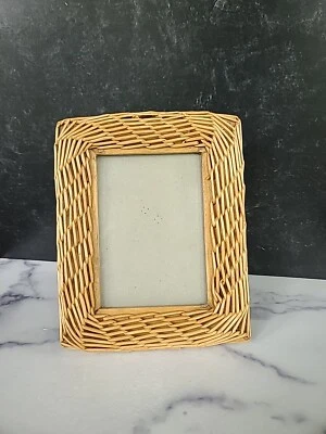 Ikea Smicker Wicker Frame Vintage - Image 1 of 4