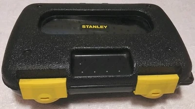 STANLEY ESTUCHE PLÁSTICO VACÍO 9"×7"×2" CON PESTILLO Foto 1 de 4