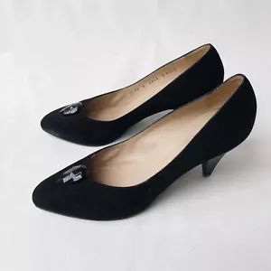 BRUNO MAGLI Size 40 / 9 Black Suede Round Toe Pumps Heels Made In Italy Designer - Picture 1 of 10