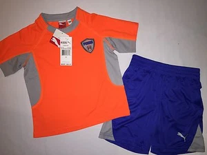 NWT $42 PUMA 2pc set short sleeve BOY size 4 fire orange - Picture 1 of 7
